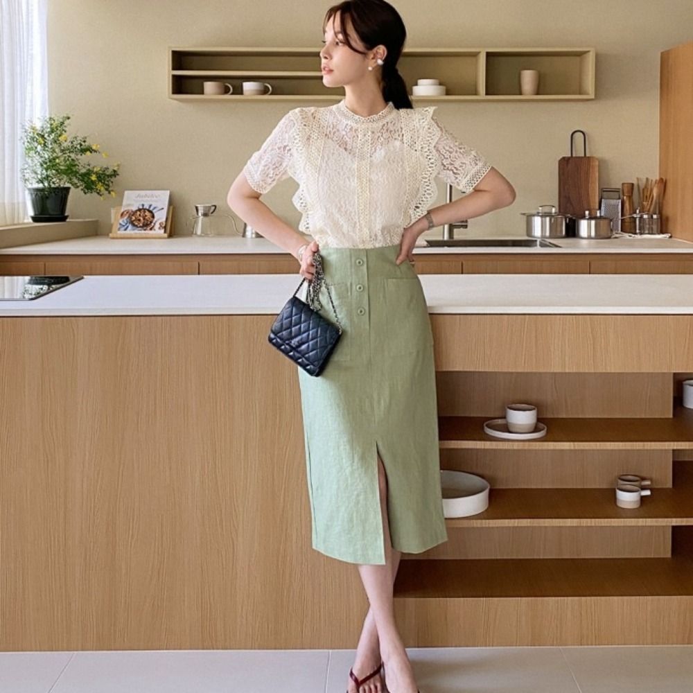 우아하고 달콤한 반팔 레이스 셔츠 루즈핏 시크 레이스  - Crop Blouse Linen 리뷰 및 가격